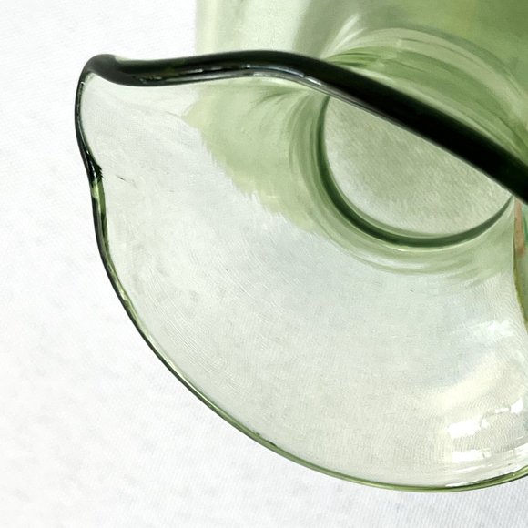 Vintage Hand-Blown Green Pitcher Short Creamer Applied Handle Art Glass Jug - Picture 5 of 8